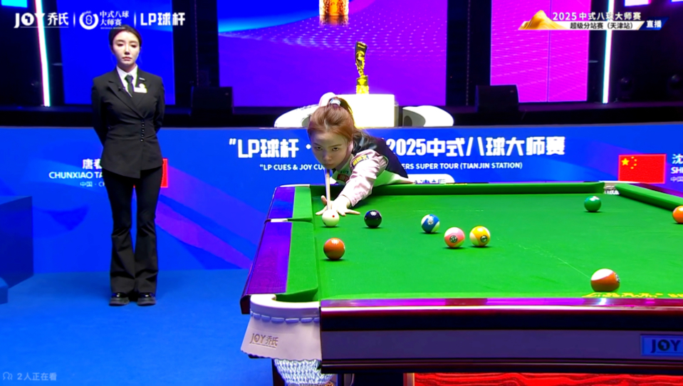 运动员在高 运动员在高