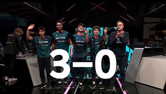 表现出极高 表现出极高