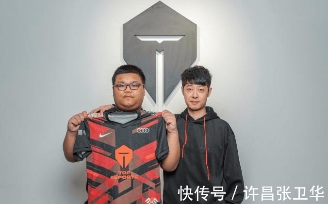 育蓬勃发展 育蓬勃发展