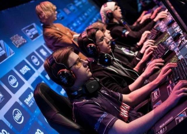 深层次的热 深层次的热