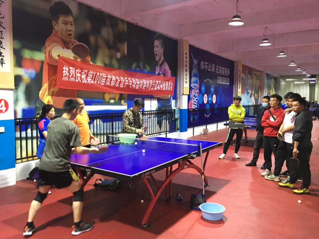 穆西亚拉：下半场我们的战术和心态都有变化；次回合继续努力.